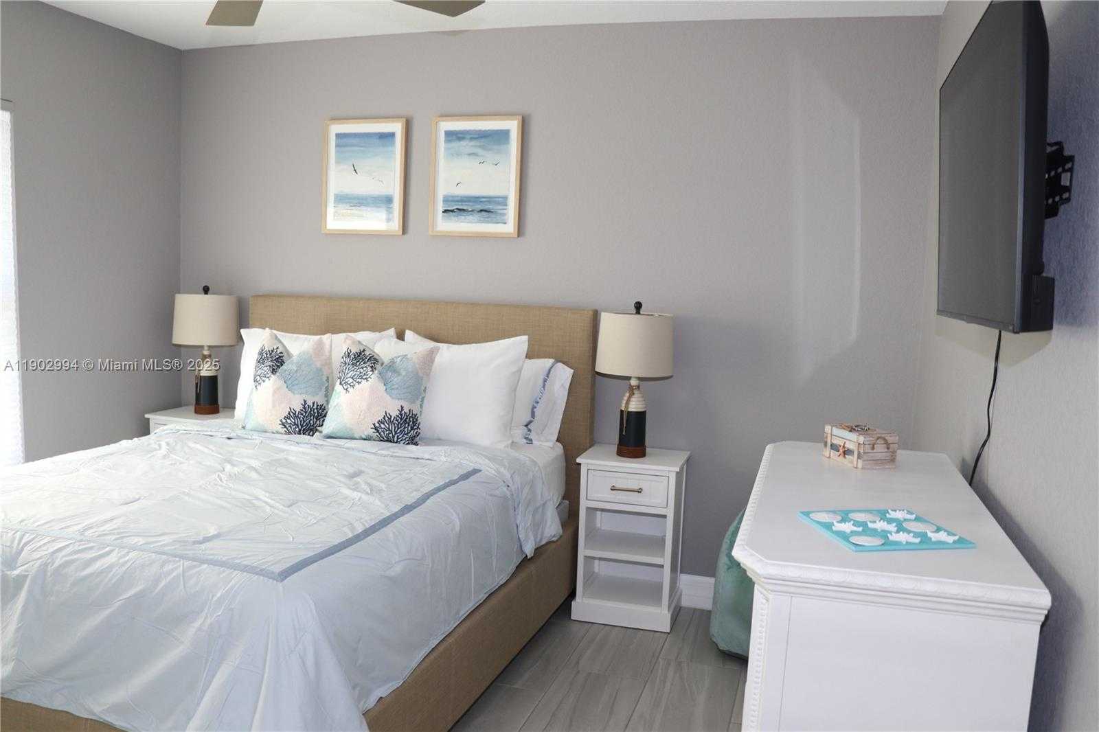 Imagen de Pequeño Objeto