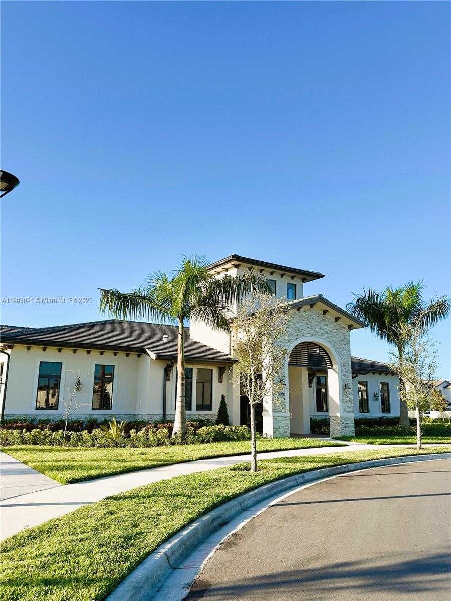 Small Image of 13158 SOUTH WEST 233RD ST, Homestead Number 31