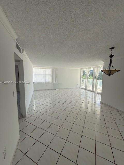 Small Image of 5750 COLLINS AVE #3K, Miami Beach Number 6