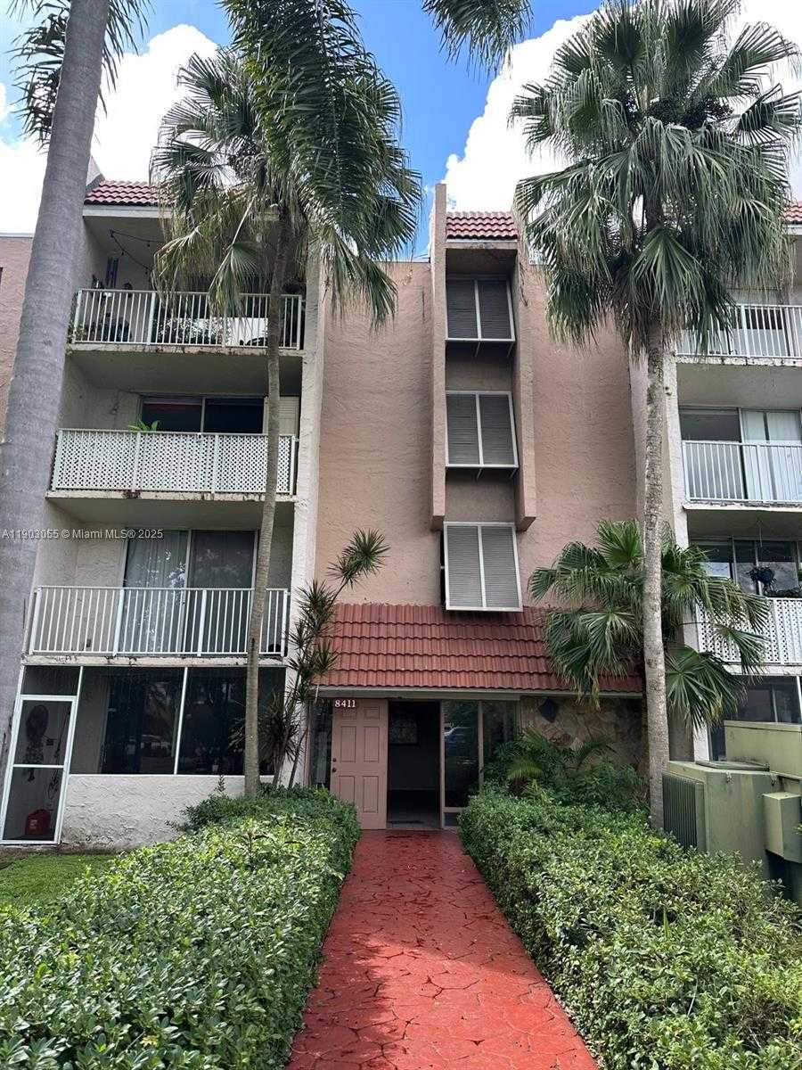 Small Image of 8411 NORTH WEST 8TH ST #204, Miami Number 3
