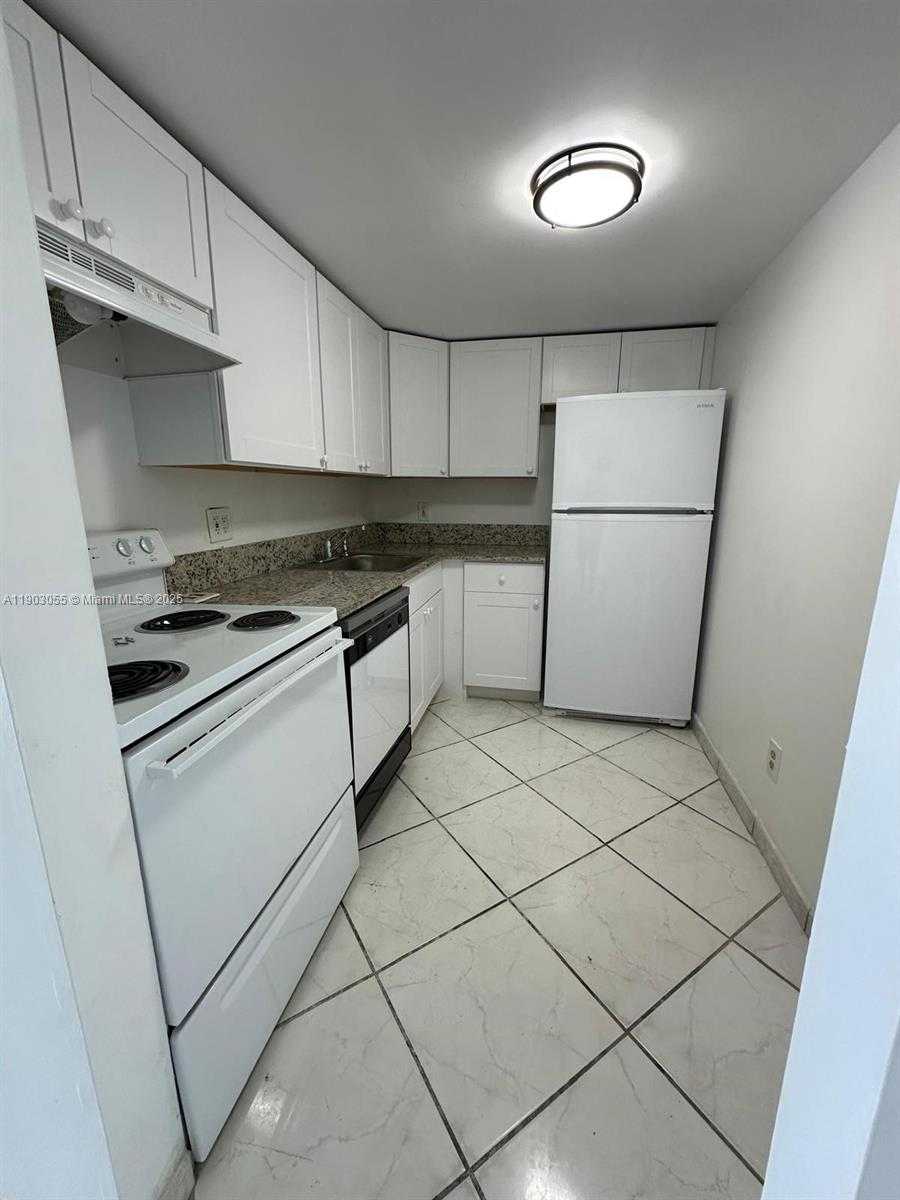 Small Image of 8411 NORTH WEST 8TH ST #204, Miami Number 5