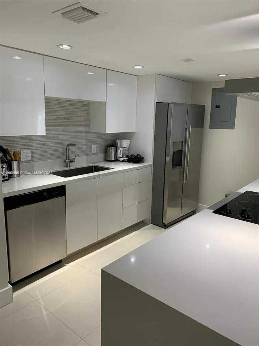 Imagen de Pequeño Objeto