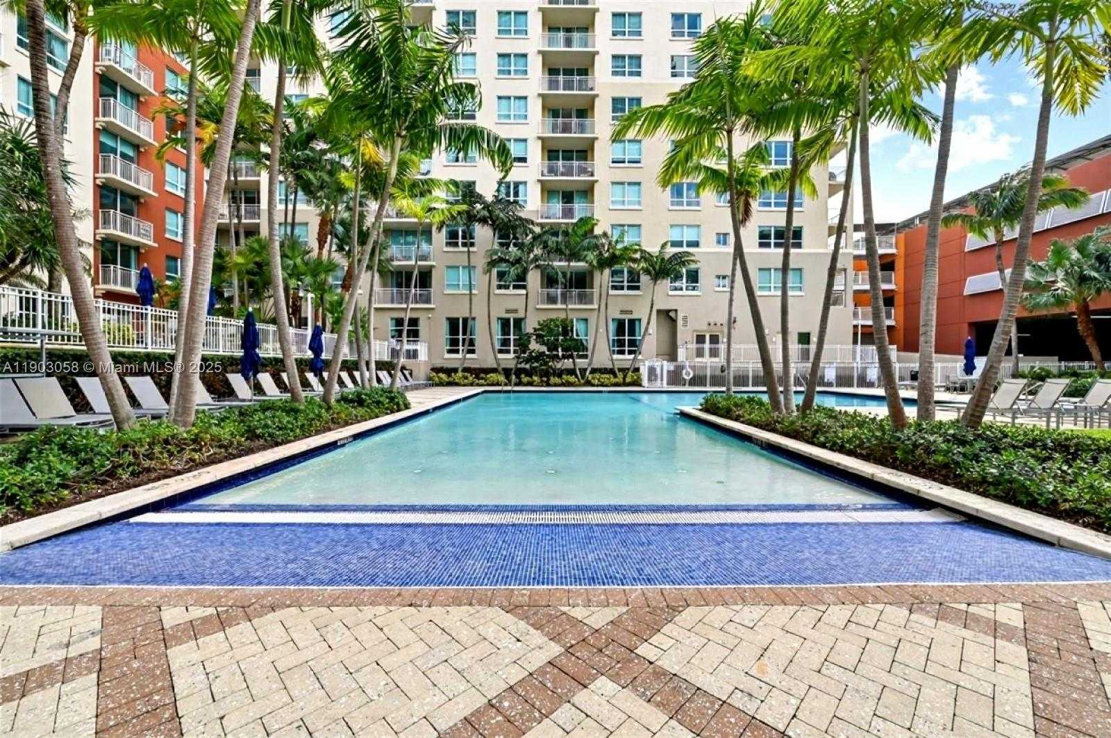 Small Image of 2001 BISCAYNE BLVD #2509, Miami Number 36