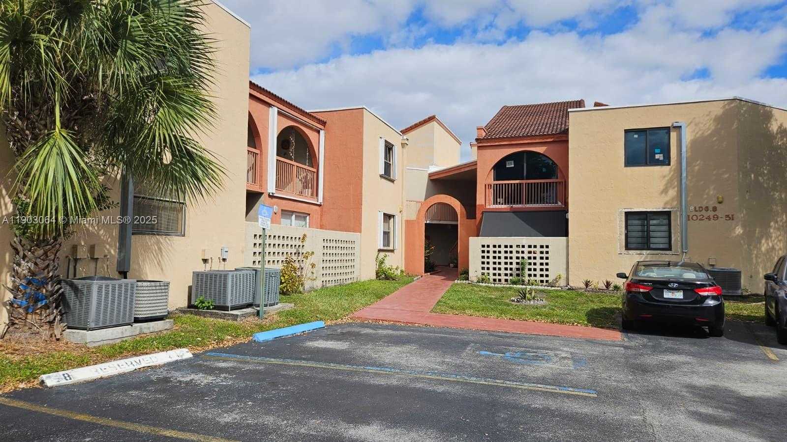 Small Image of 10249 NORTH WEST 9TH STREET CIR #109-8, Miami Number 1