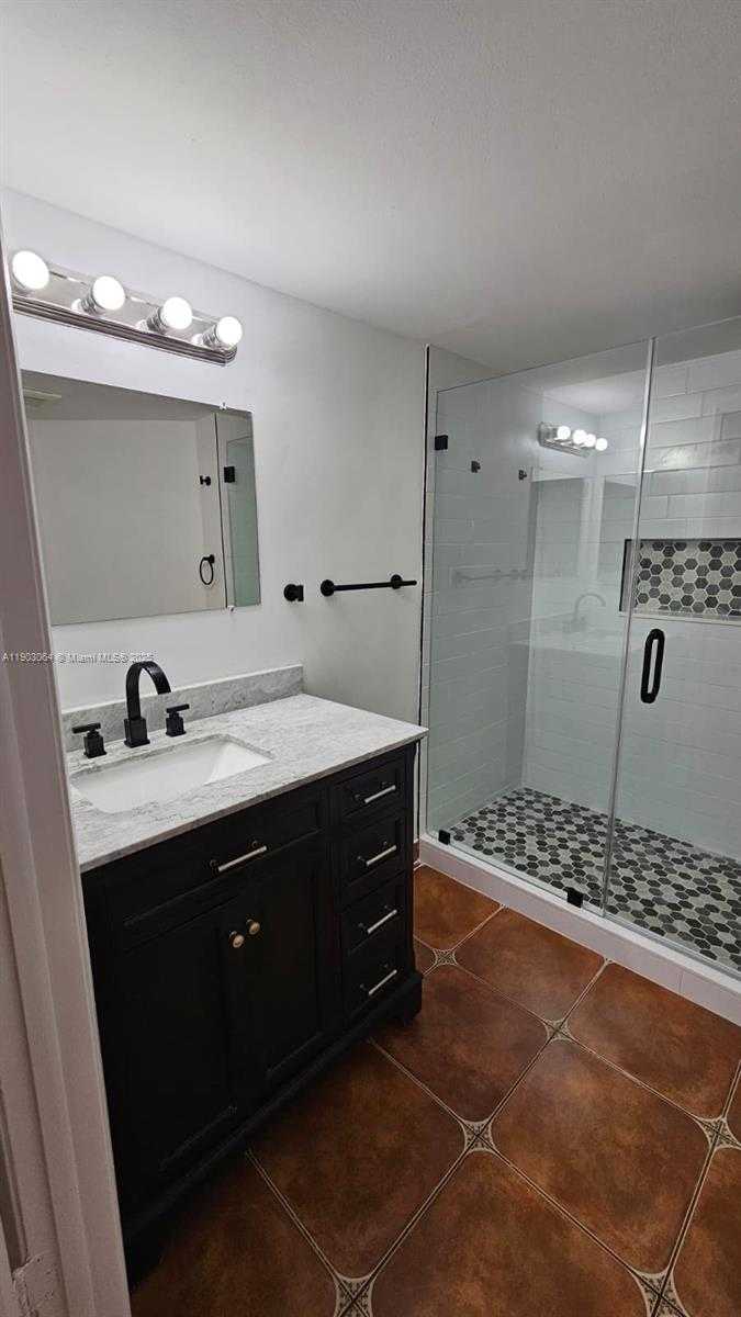 Small Image of 10249 NORTH WEST 9TH STREET CIR #109-8, Miami Number 17