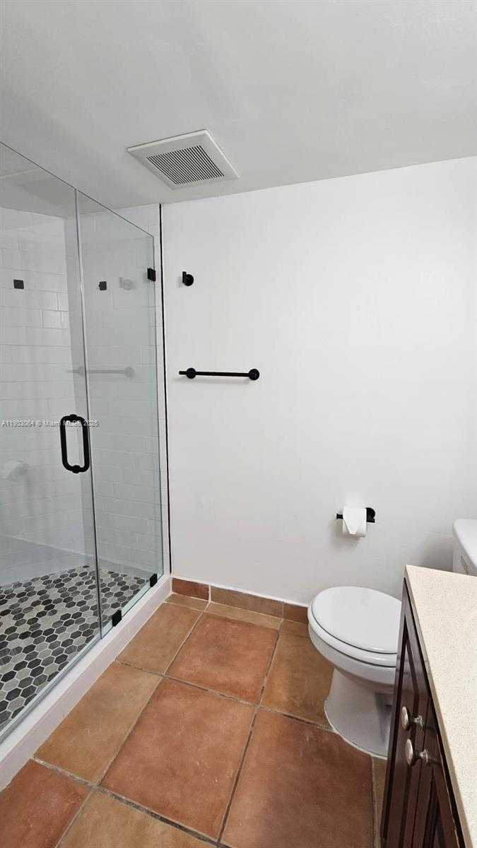 Small Image of 10249 NORTH WEST 9TH STREET CIR #109-8, Miami Number 24