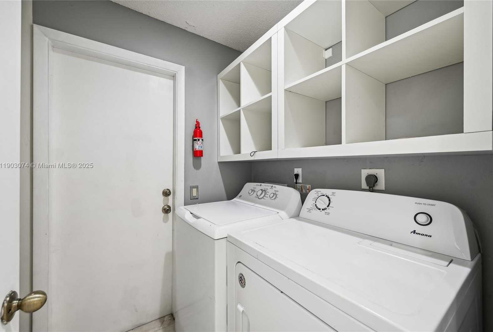 Imagen de Pequeño Objeto