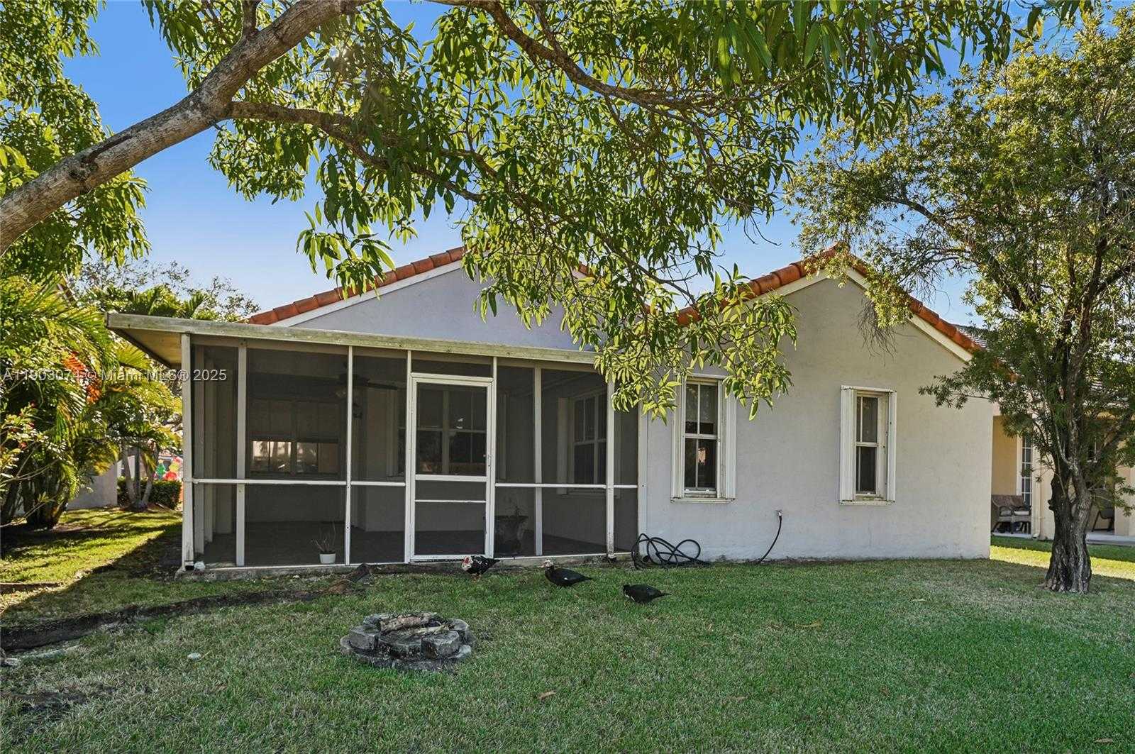 Imagen de Pequeño Objeto