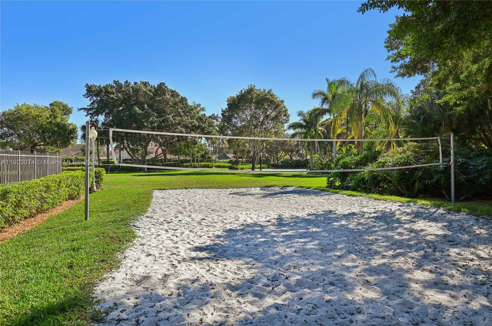 Imagen de Pequeño Objeto