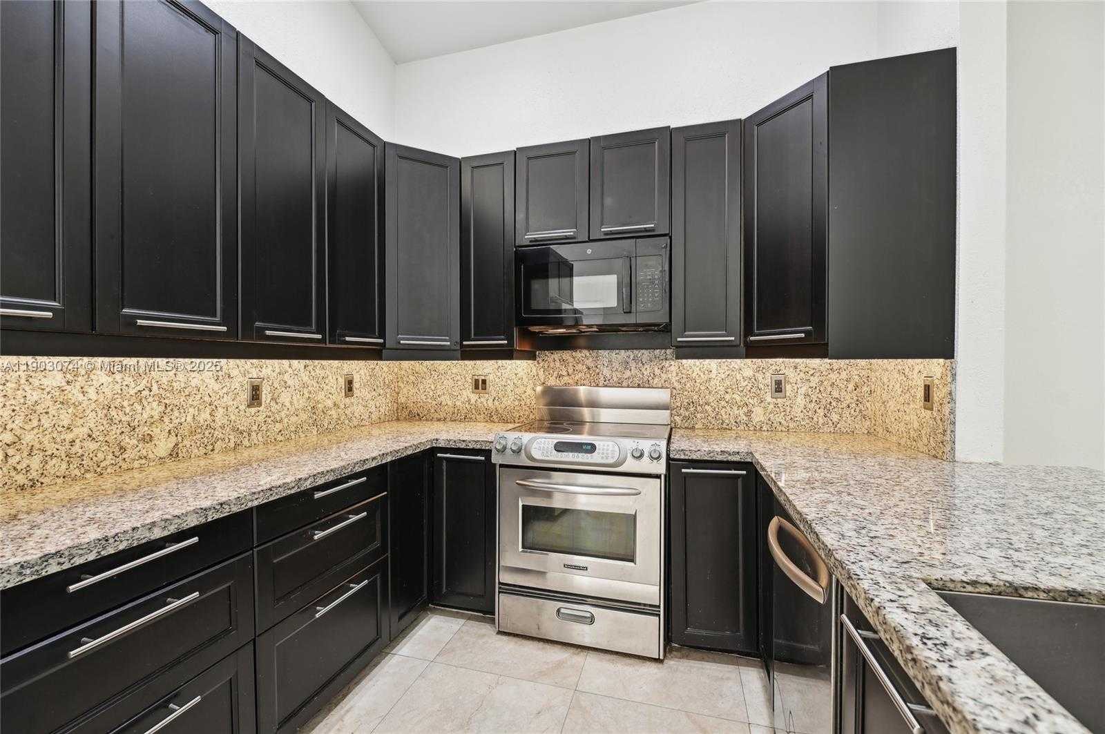 Imagen de Pequeño Objeto