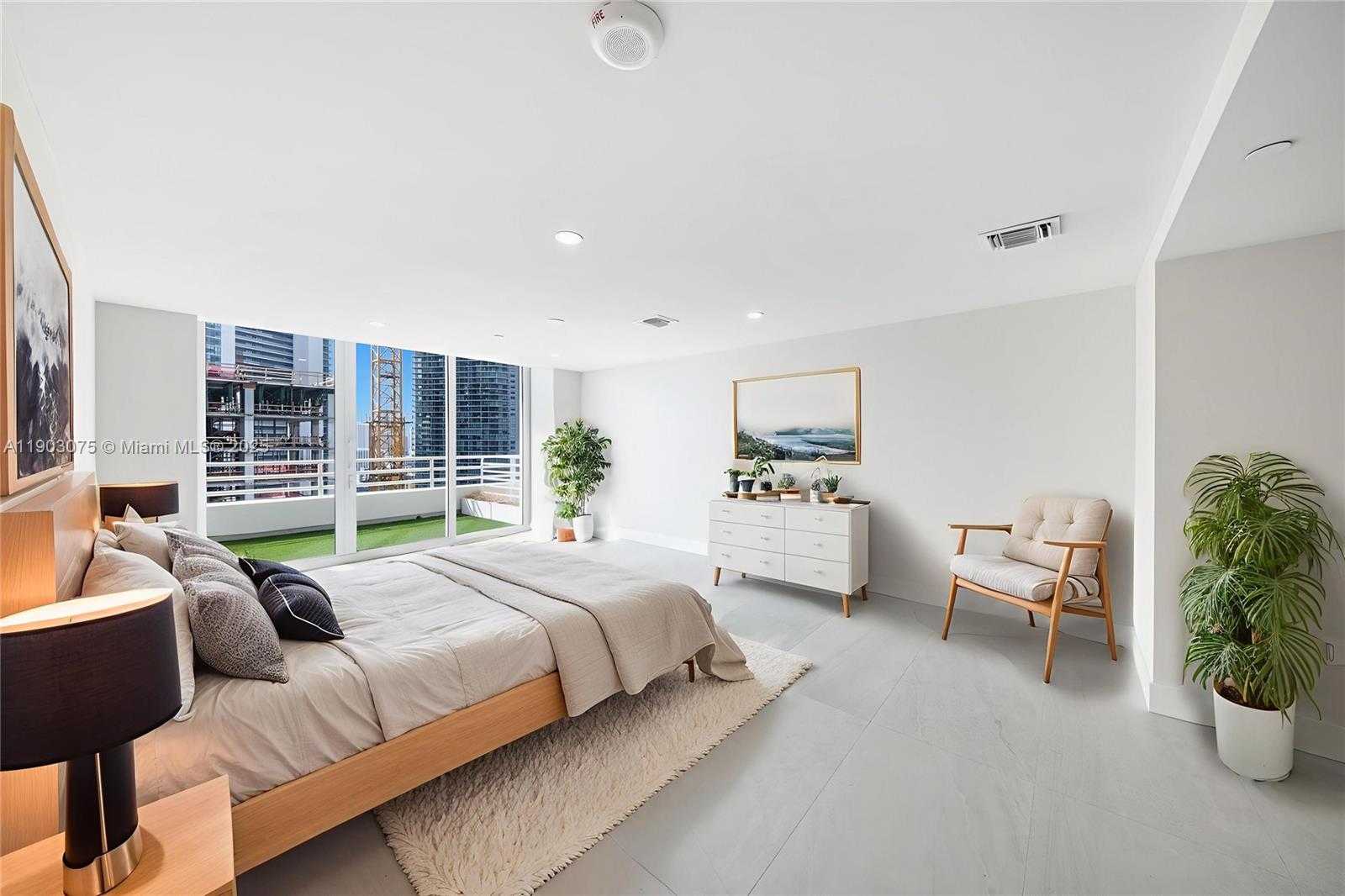 Small Image of 555 NORTH EAST 34TH ST #PH-3, Miami Number 17