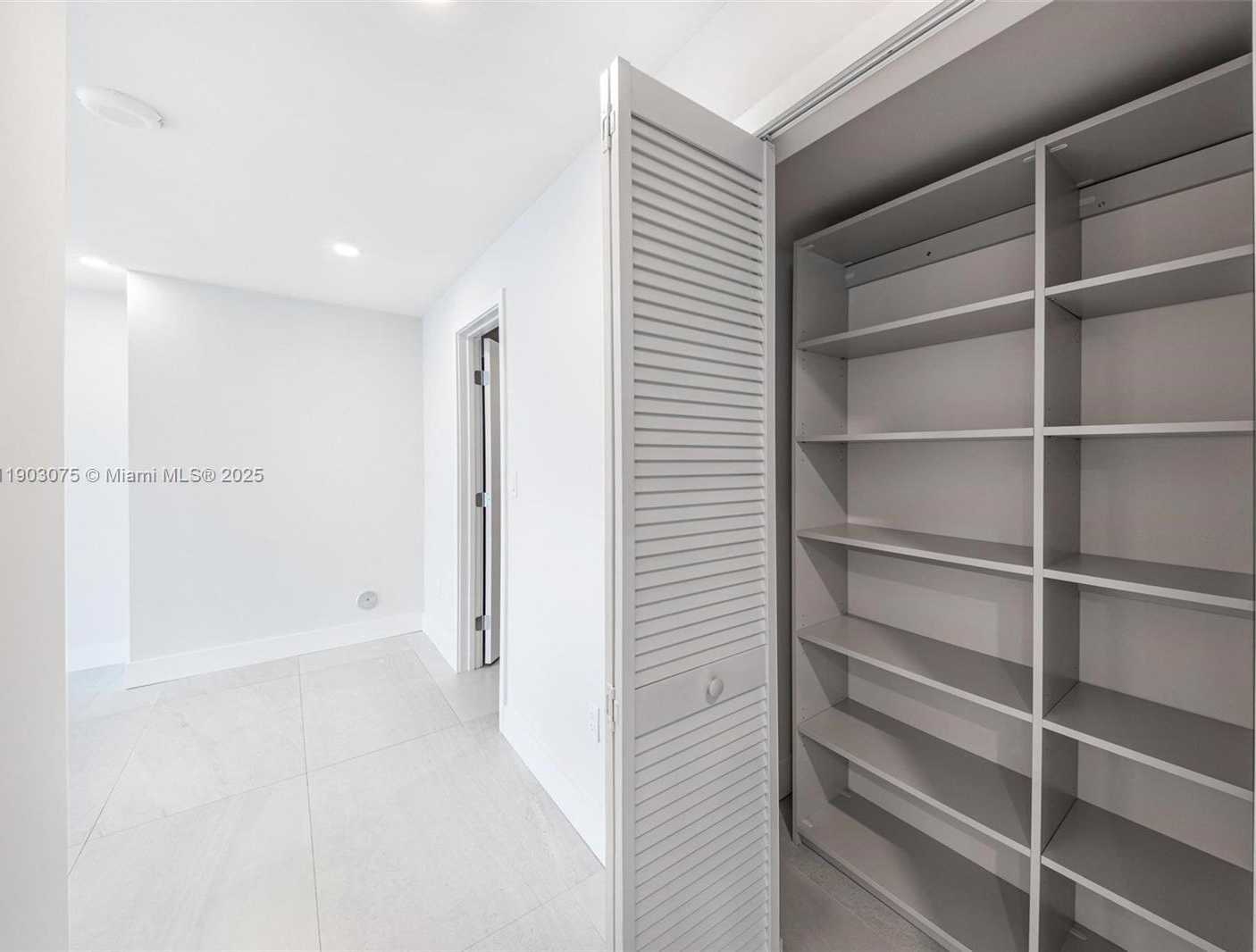 Small Image of 555 NORTH EAST 34TH ST #PH-3, Miami Number 33