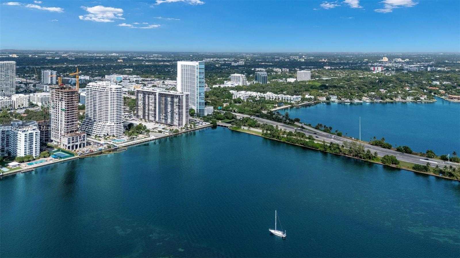 Small Image of 555 NORTH EAST 34TH ST #PH-3, Miami Number 40