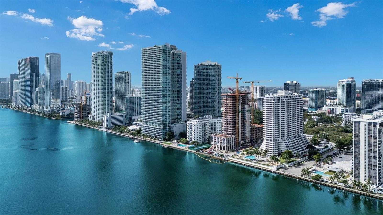 Small Image of 555 NORTH EAST 34TH ST #PH-3, Miami Number 41