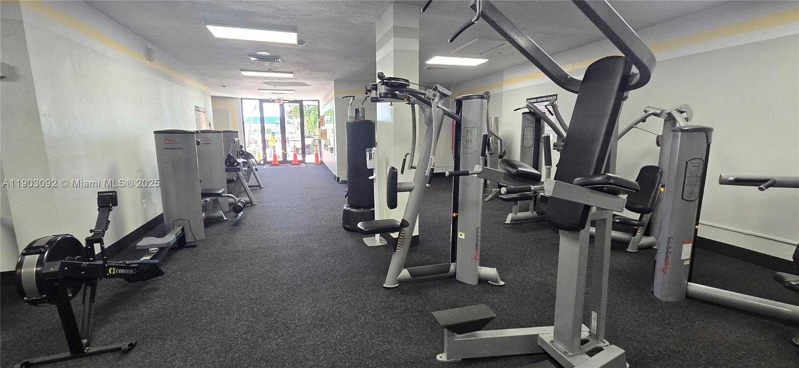 Small Image of 400 KINGS POINT DR #624, Sunny Isles Beach Number 29