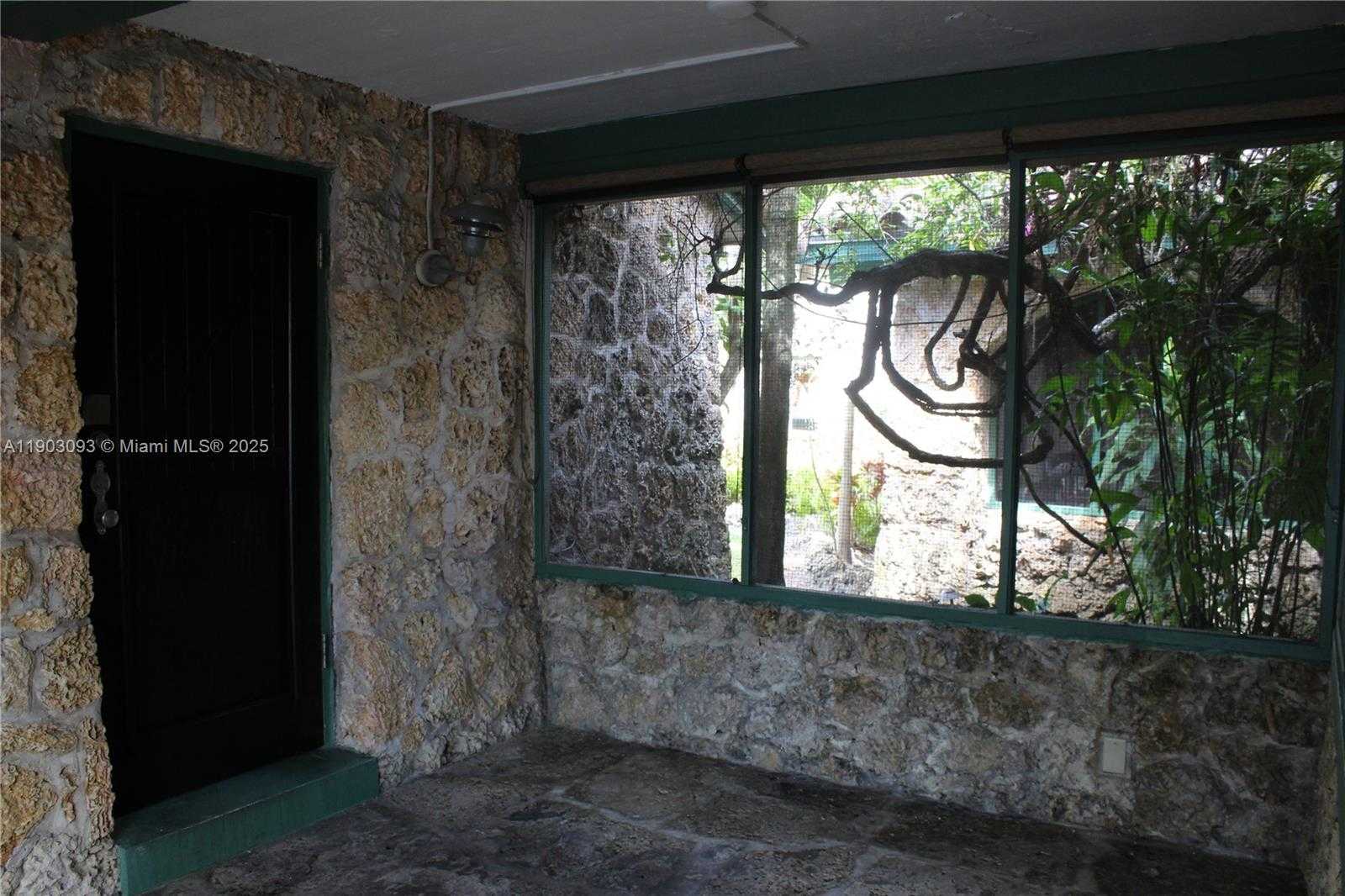 Small Image of 1301 MILAN AVE COTTAGE #1, Coral Gables Number 10