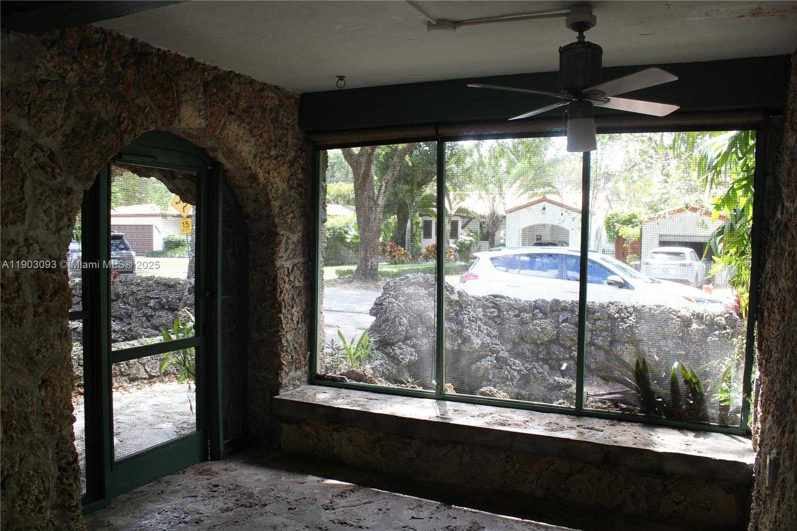 Small Image of 1301 MILAN AVE COTTAGE #1, Coral Gables Number 12