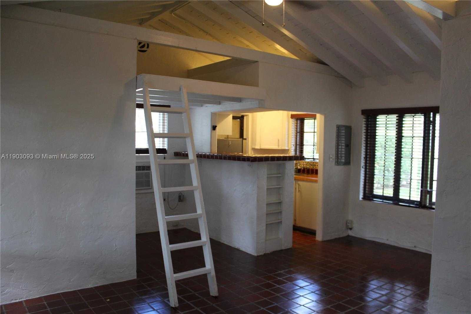 Small Image of 1301 MILAN AVE COTTAGE #1, Coral Gables Number 15