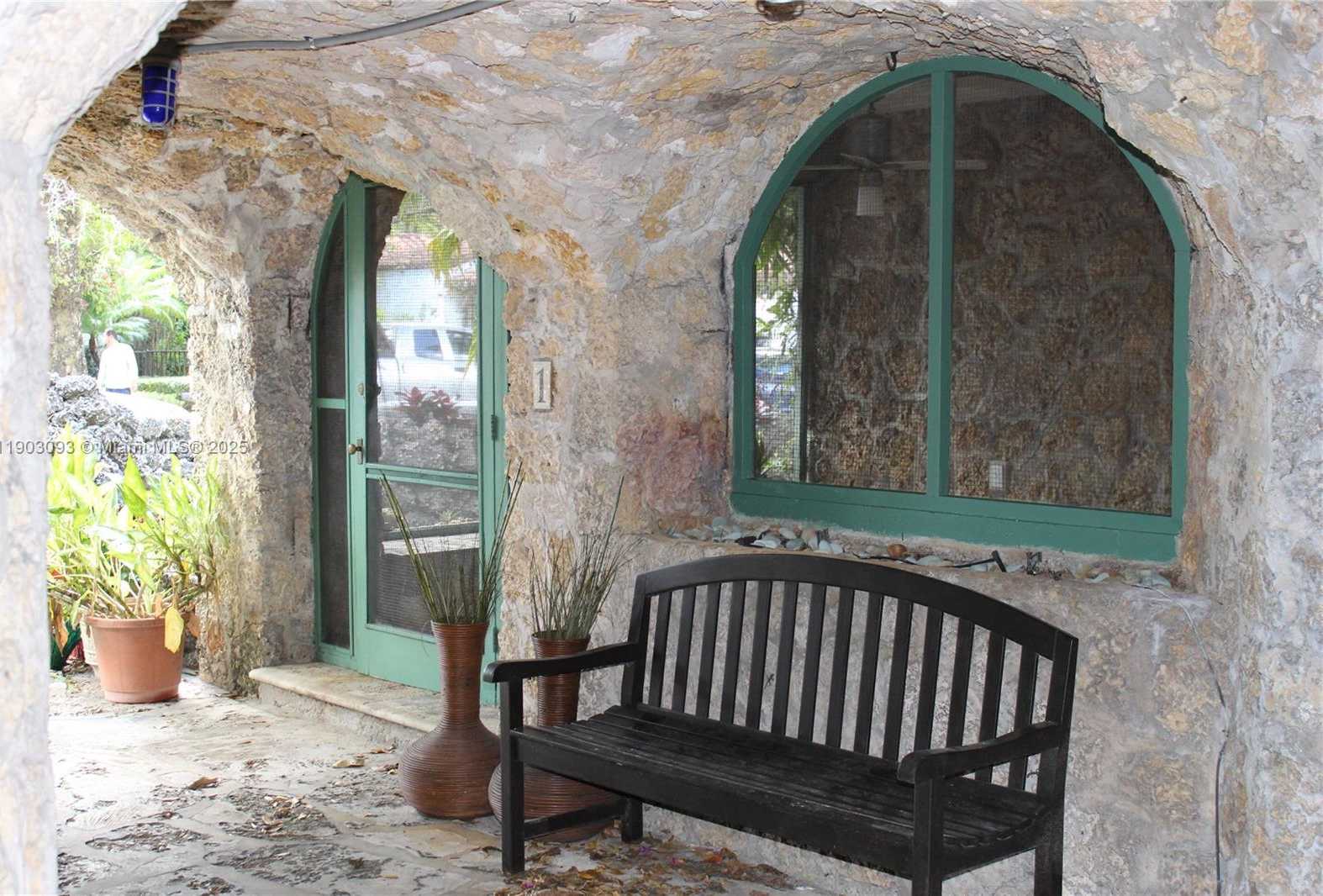 Small Image of 1301 MILAN AVE COTTAGE #1, Coral Gables Number 8