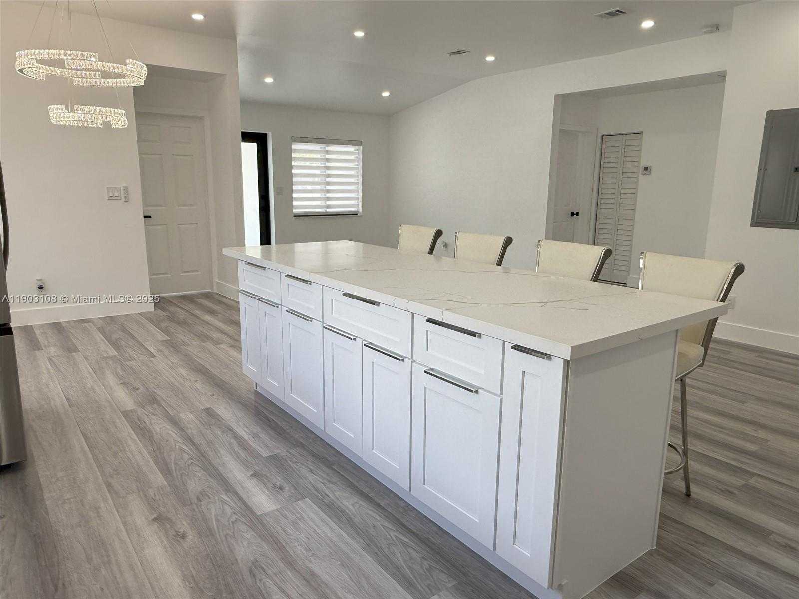 Small Image of 240 SOUTH WEST 55TH AVE, Miami Number 6