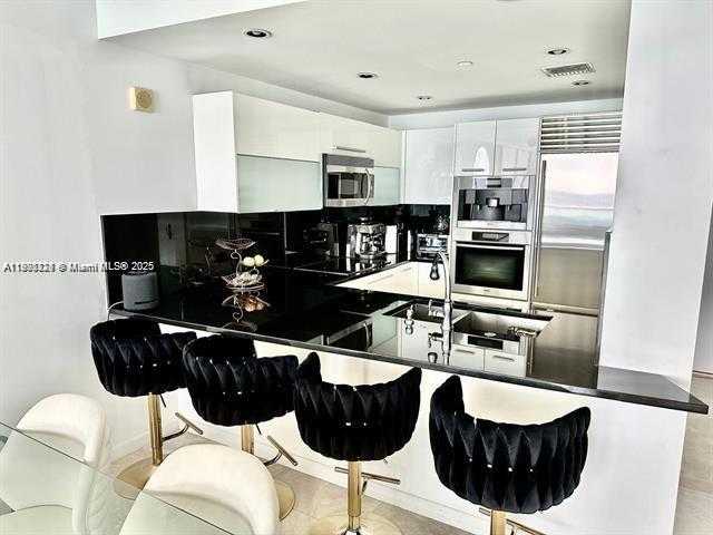 Small Image of 17121 COLLINS AVE #1403, Sunny Isles Beach Number 5