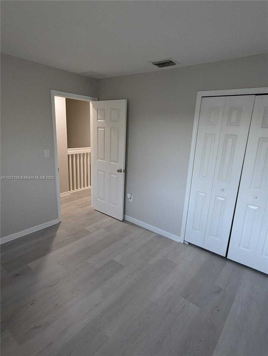 Small Image of 1413 SOUTH EAST 24TH CT #268, Homestead Number 11