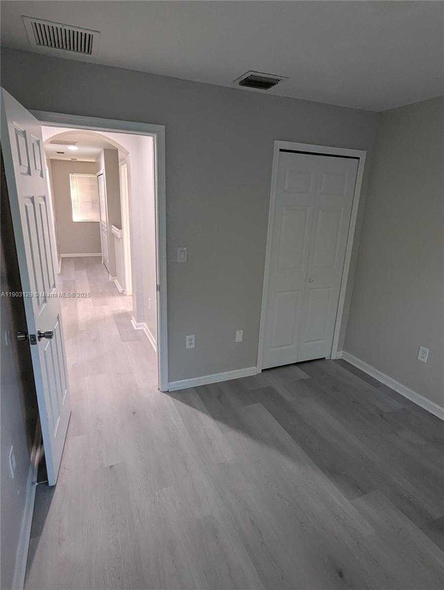 Small Image of 1413 SOUTH EAST 24TH CT #268, Homestead Number 13