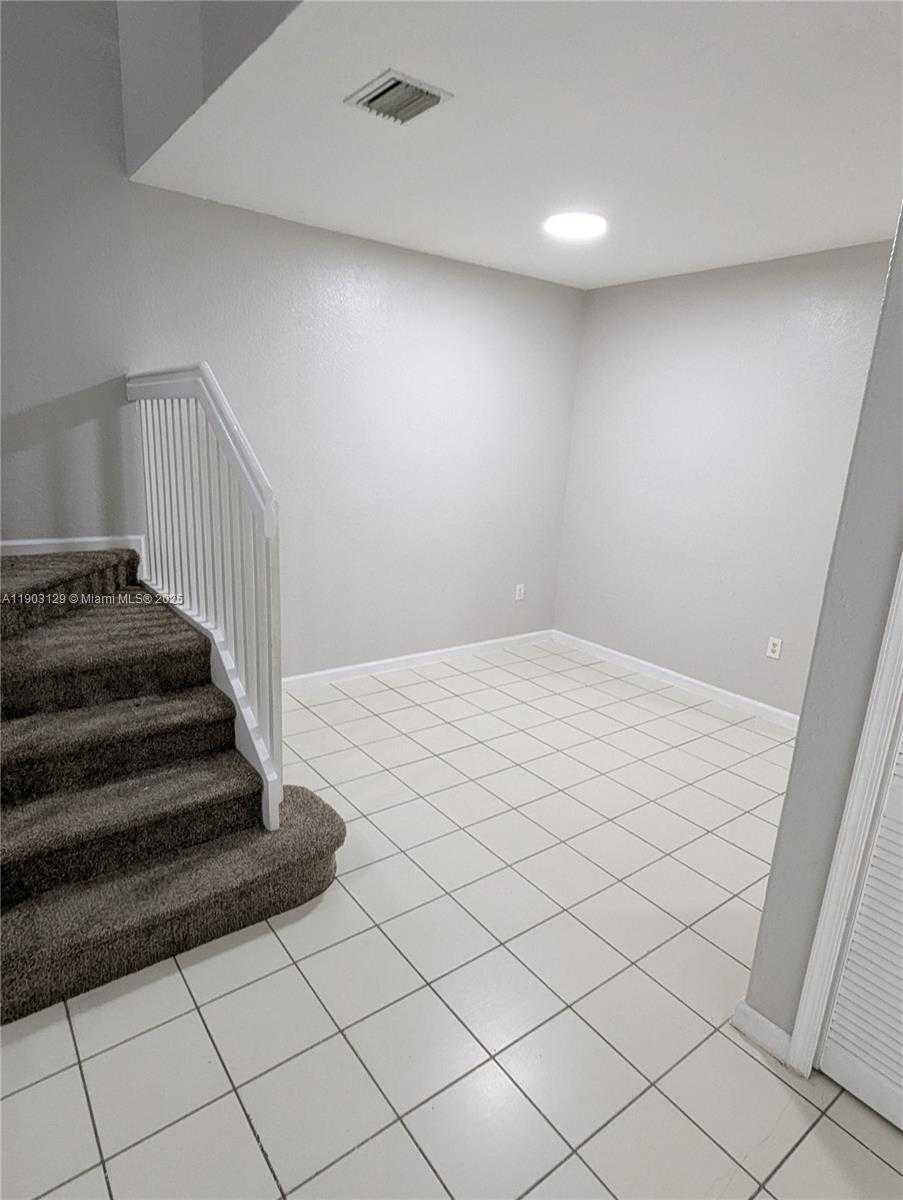 Small Image of 1413 SOUTH EAST 24TH CT #268, Homestead Number 3