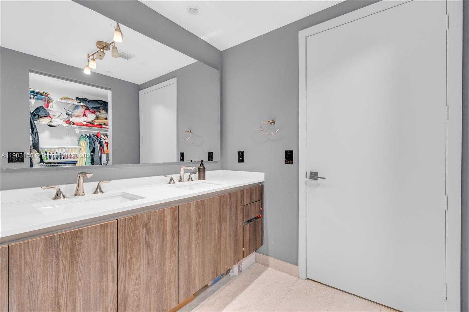 Small Image of 488 NORTH EAST 18TH ST #2104, Miami Number 9