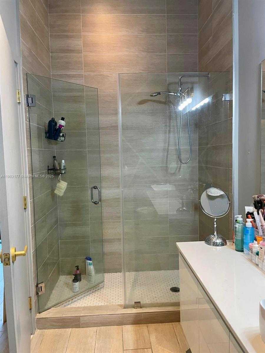 Small Image of 1600 SOUTH WEST 1ST AVE #309, Miami Number 9