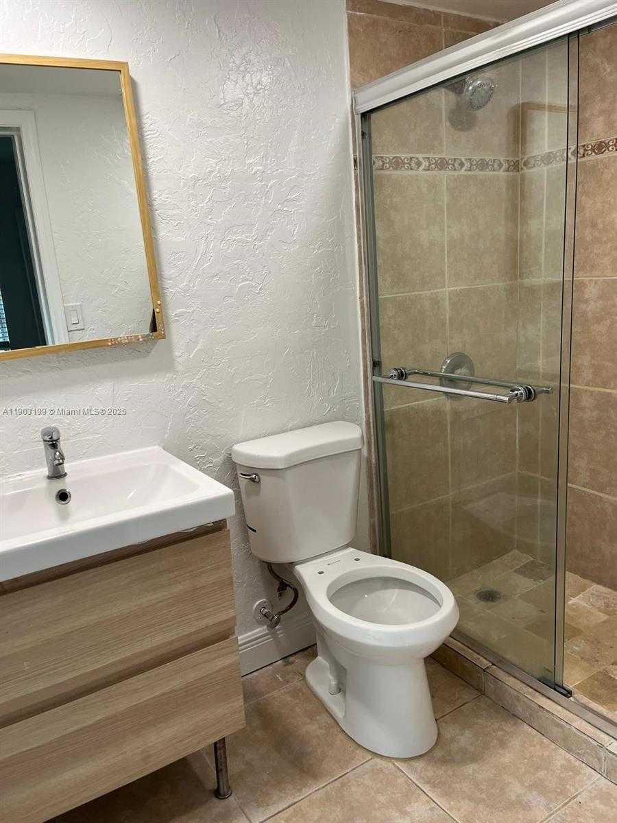 Imagen de Pequeño Objeto