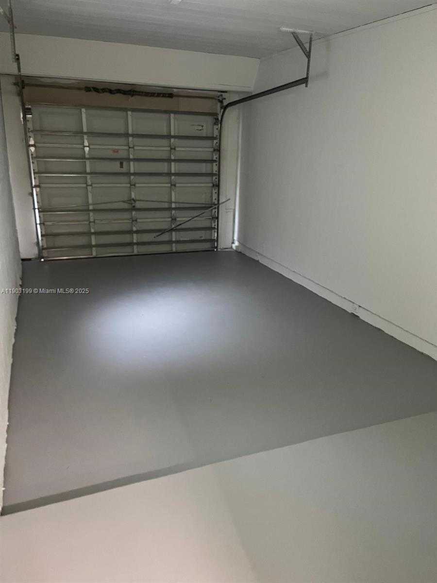 Imagen de Pequeño Objeto