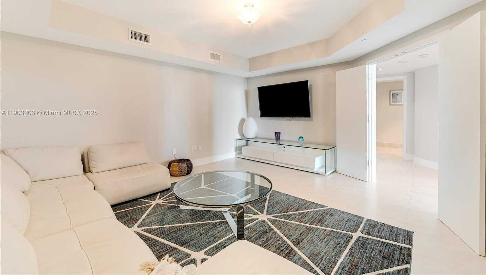 Small Image of 3301 NORTH EAST 183RD ST #2103, Aventura Number 11