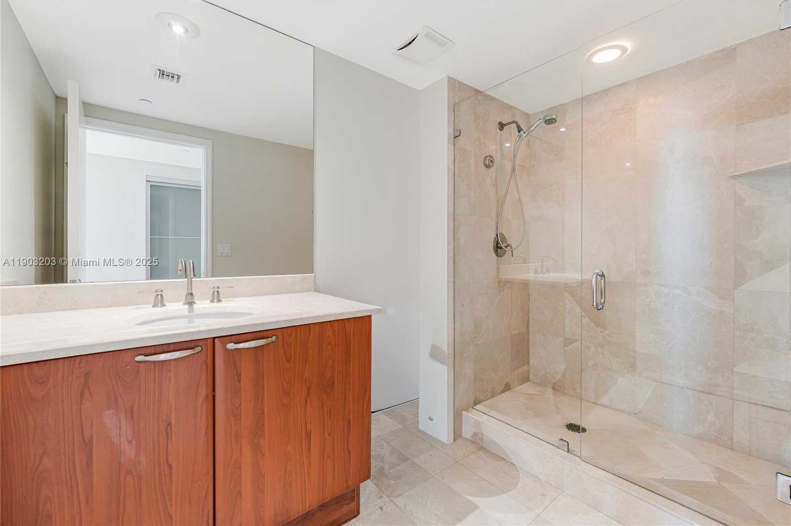 Small Image of 3301 NORTH EAST 183RD ST #2103, Aventura Number 17