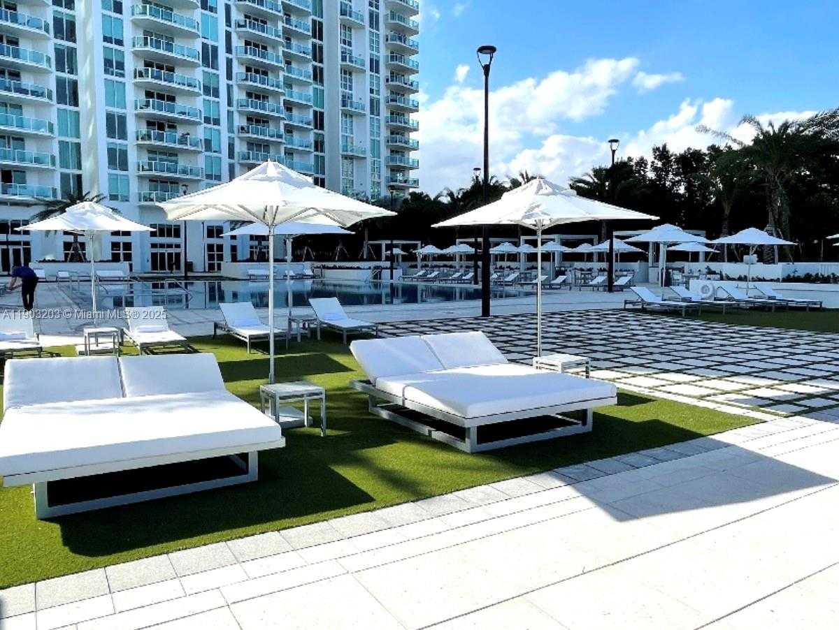 Small Image of 3301 NORTH EAST 183RD ST #2103, Aventura Number 27