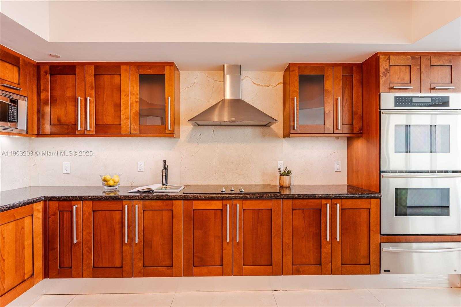 Small Image of 3301 NORTH EAST 183RD ST #2103, Aventura Number 7