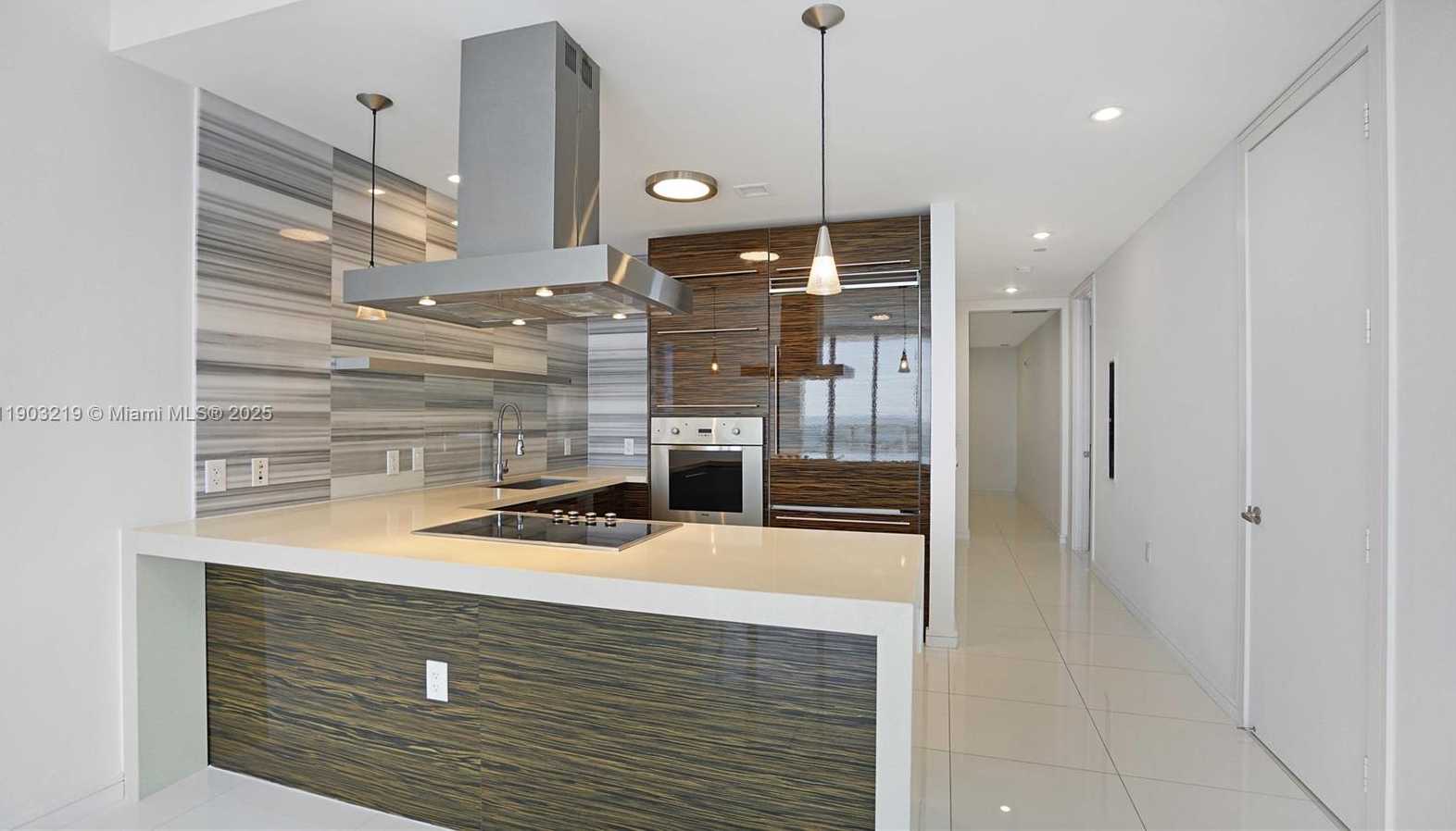 Imagen de Pequeño Objeto