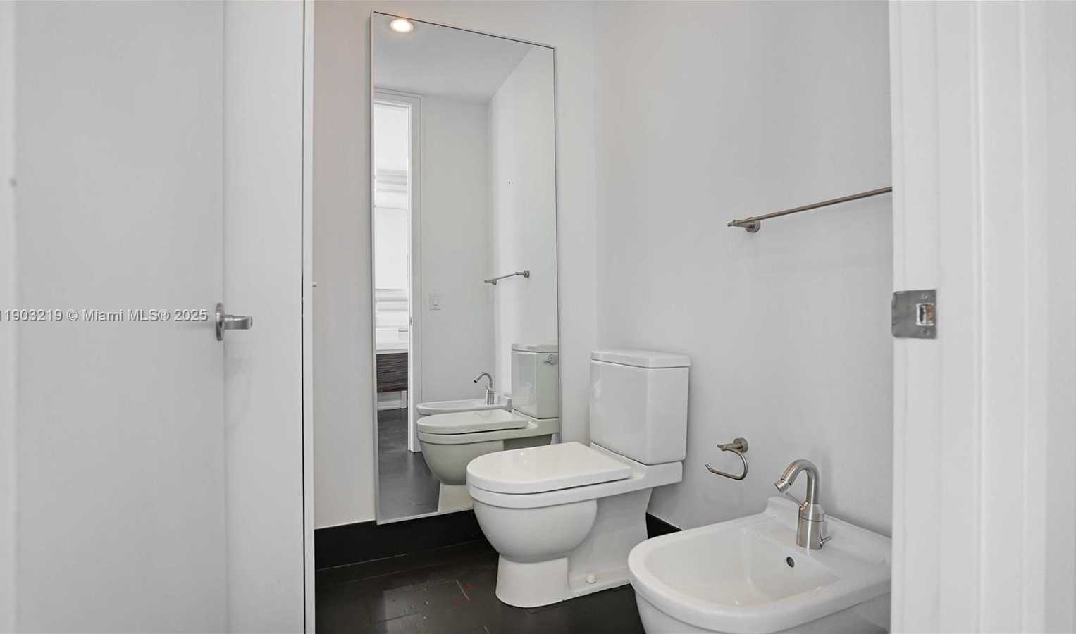 Imagen de Pequeño Objeto