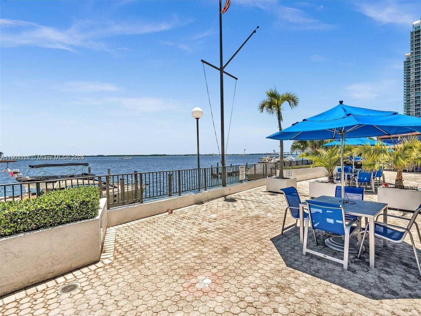 Small Image of 801 BRICKELL BAY DR #970, Miami Number 43