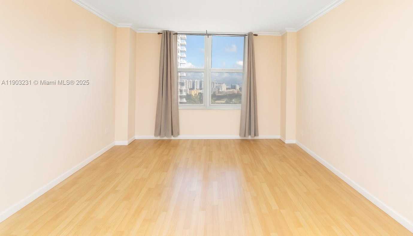 Small Image of 230 174TH ST #1407, Sunny Isles Beach Number 7