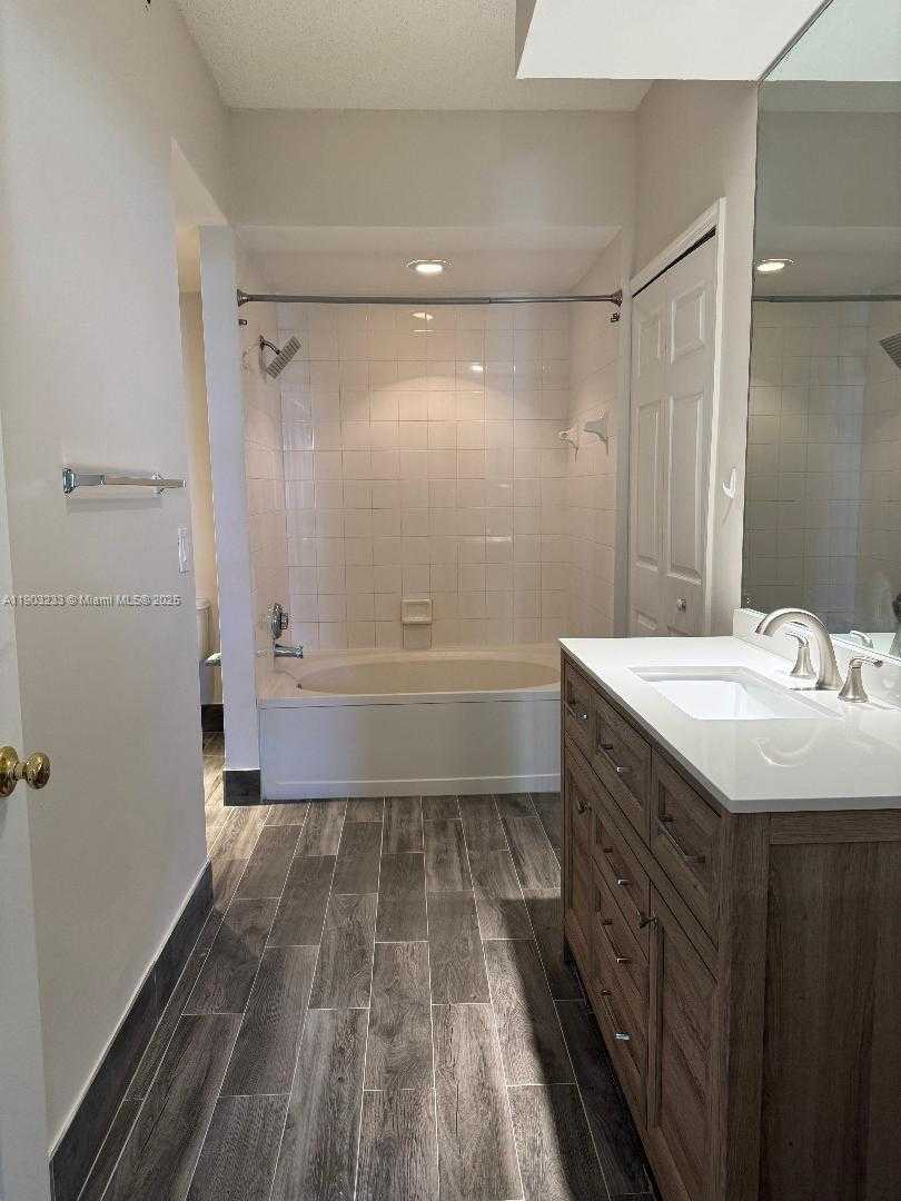 Small Image of 3245 NORTH EAST 184TH ST #13310, Aventura Number 14