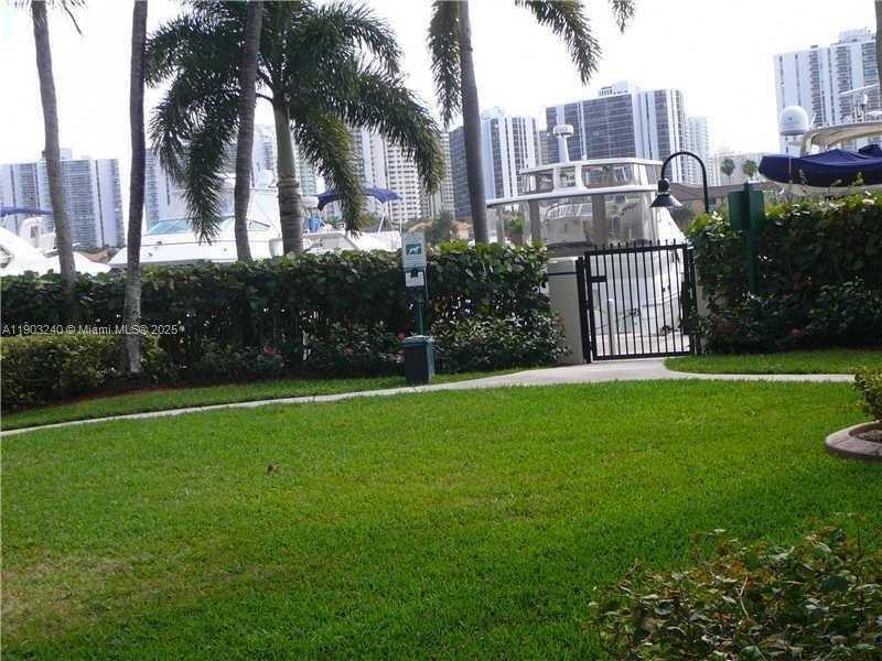 Small Image of 3610 YACHT CLUB DR #211, Aventura Number 17