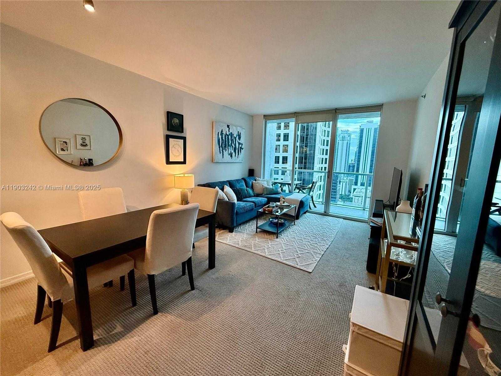 Small Image of 55 SOUTH EAST 6TH ST #2808, Miami Number 3