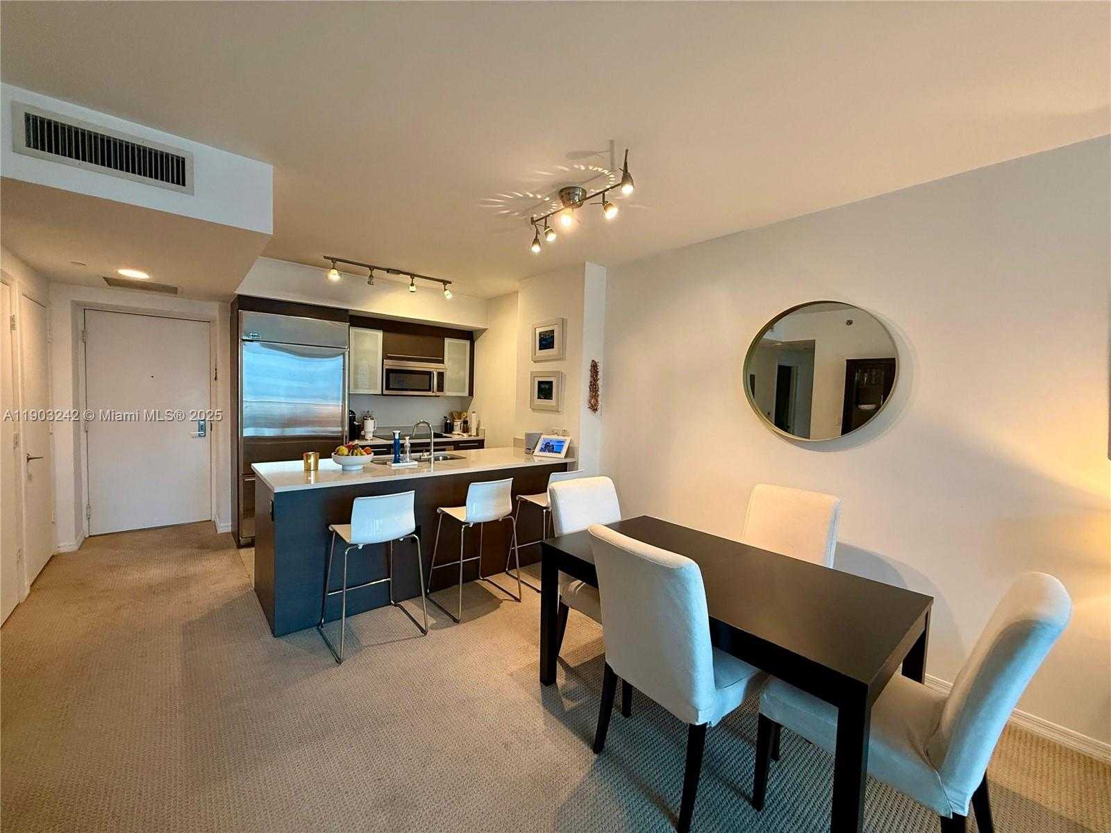 Small Image of 55 SOUTH EAST 6TH ST #2808, Miami Number 4