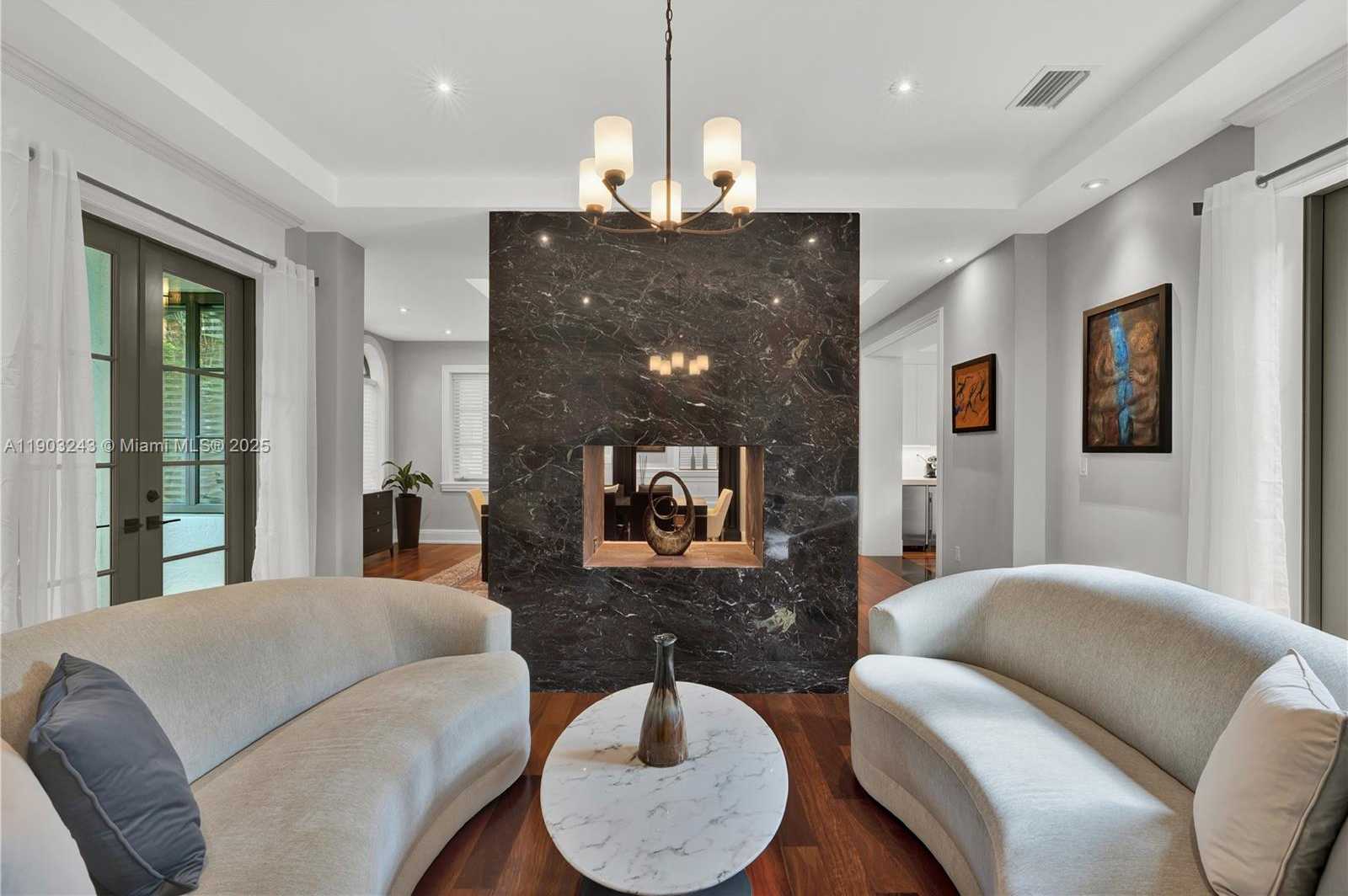 Small Image of 932 ESCOBAR AVE, Coral Gables Number 19