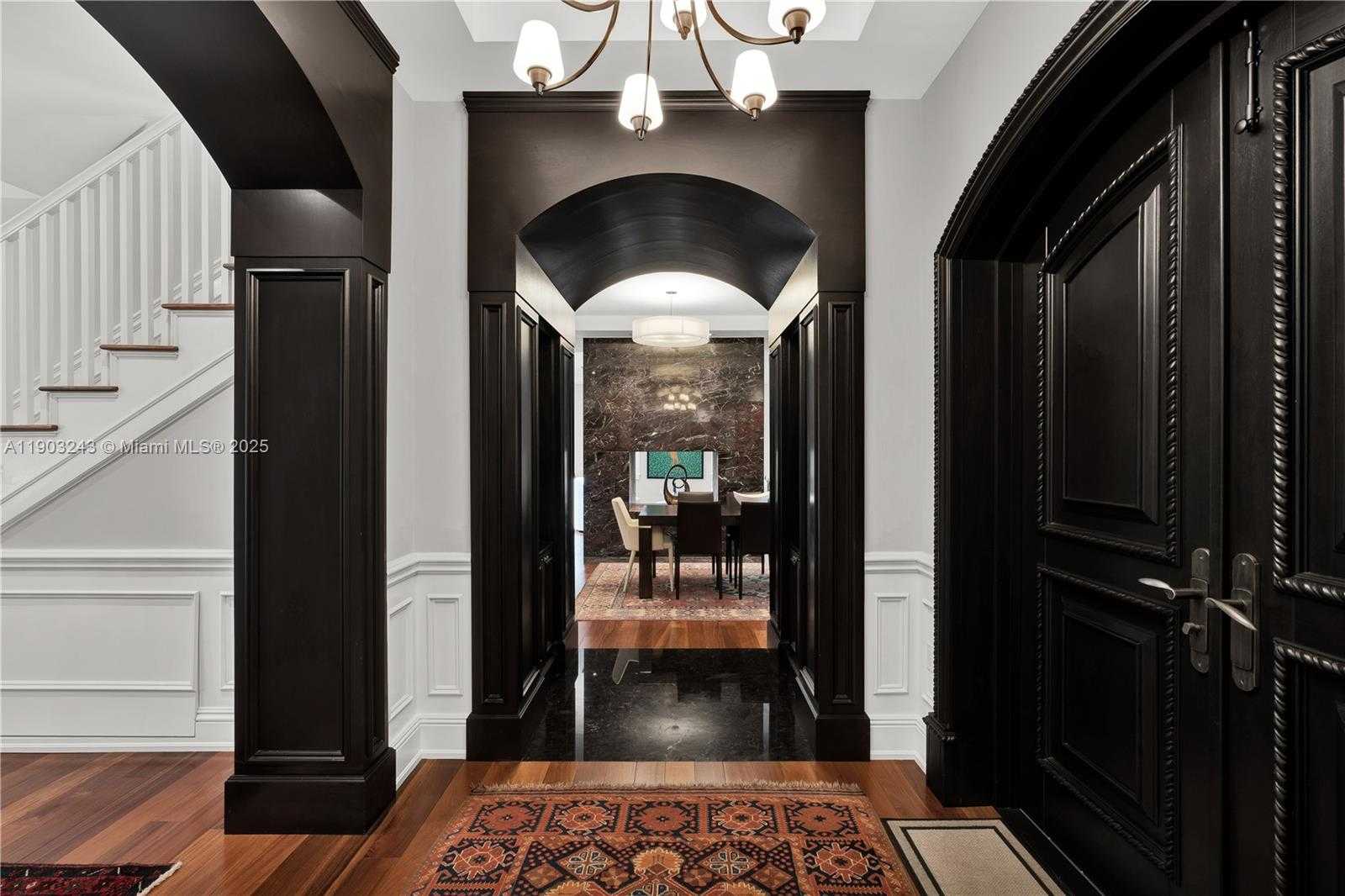 Small Image of 932 ESCOBAR AVE, Coral Gables Number 3