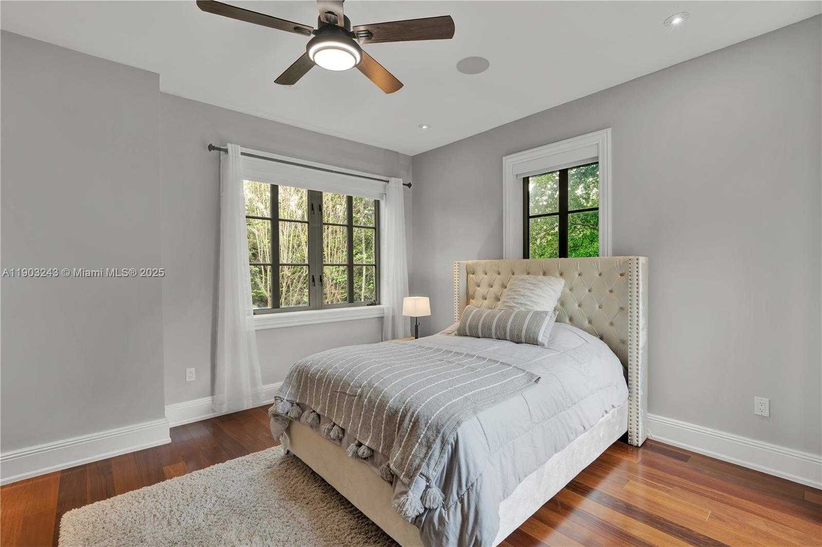 Small Image of 932 ESCOBAR AVE, Coral Gables Number 33