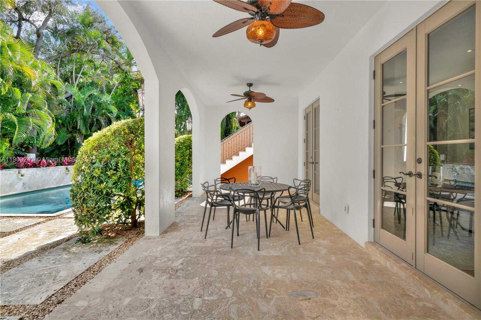 Small Image of 932 ESCOBAR AVE, Coral Gables Number 39