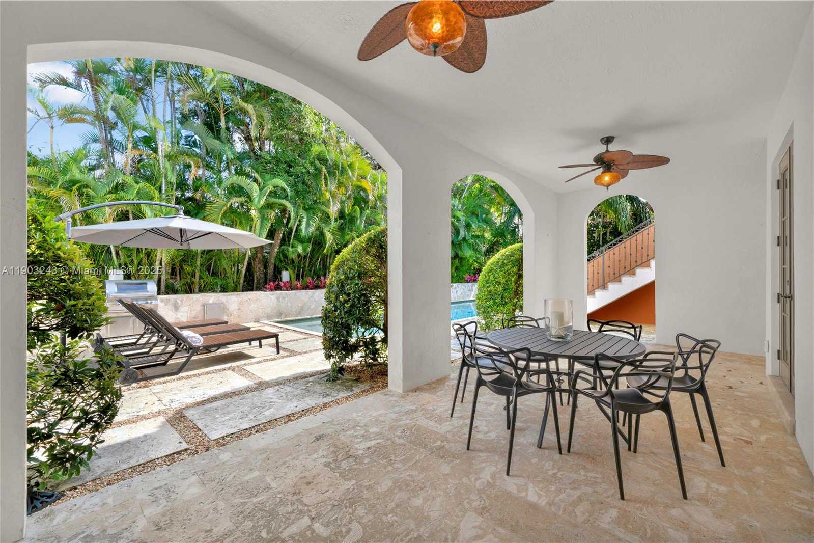 Small Image of 932 ESCOBAR AVE, Coral Gables Number 40