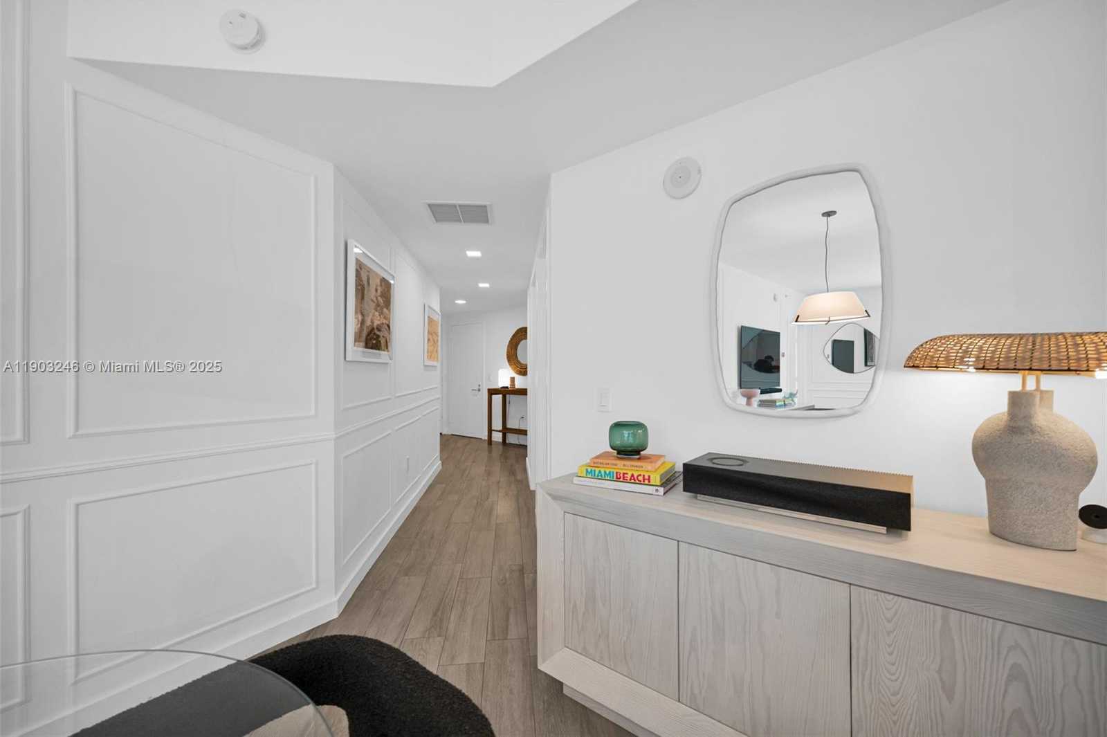 Small Image of 1100 SOUTH MIAMI AVE #1010, Miami Number 25